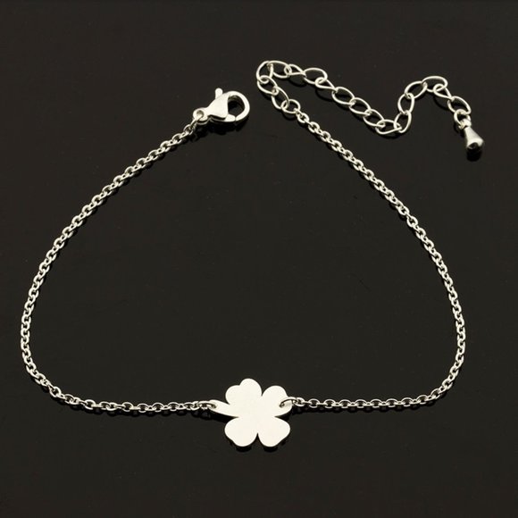 Lucky clover tennis bracelet silver tone - Picture 6 of 6